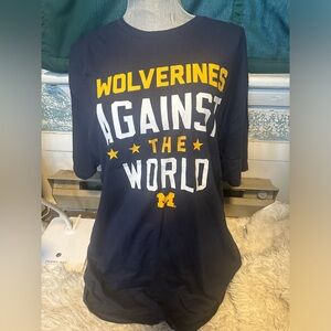 ⭐️ 3 for $20.00 Michigan Wolverines shirt